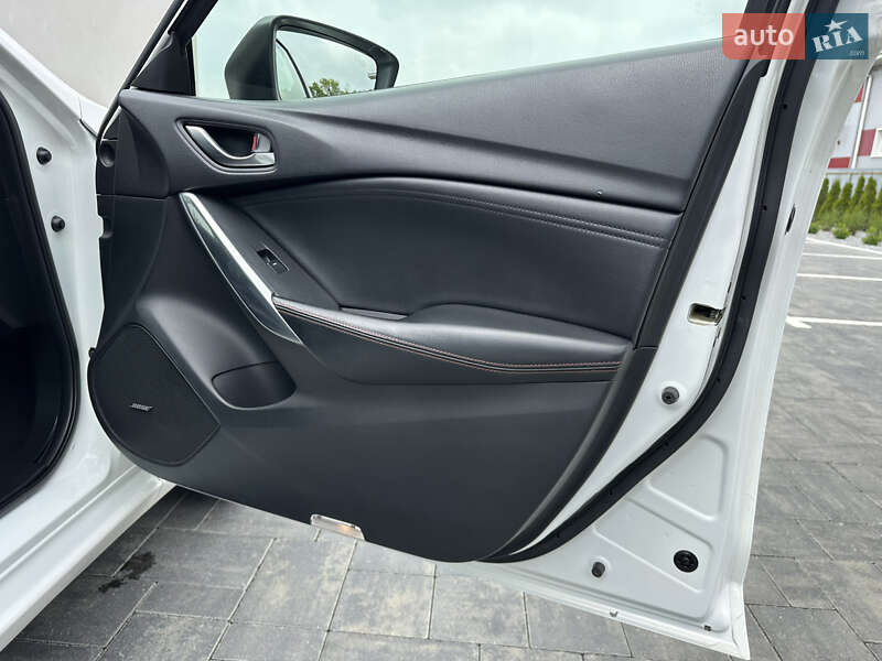 Седан Mazda 6 2013 в Луцке
