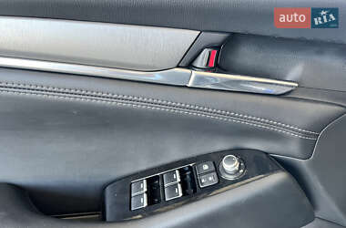 Седан Mazda 6 2019 в 