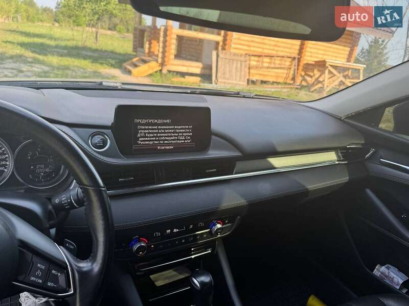 Седан Mazda 6 2018 в Киеве