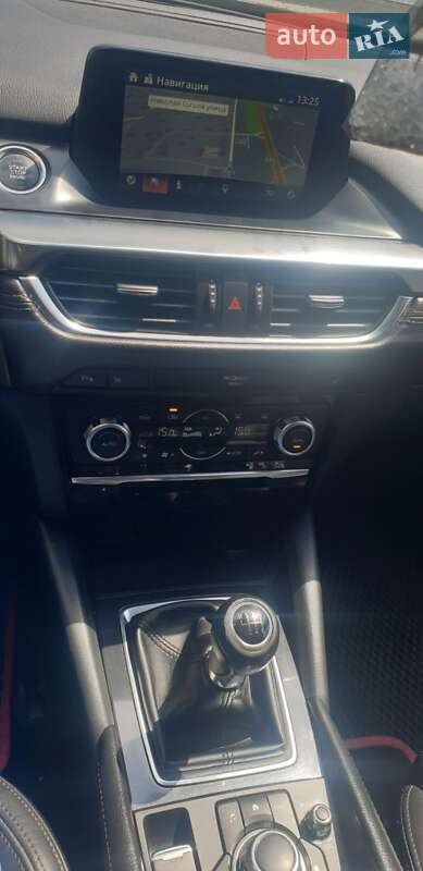 Универсал Mazda 6 2015 в Киеве