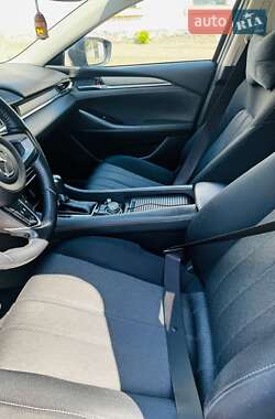 Седан Mazda 6 2018 в 