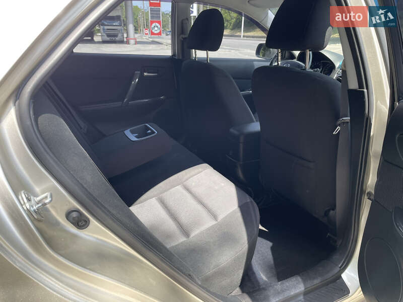 Седан Mazda 6 2007 в Днепре