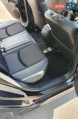 Ліфтбек Mazda 6 2011 в 