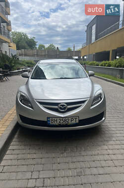 Седан Mazda 6 2011 в 