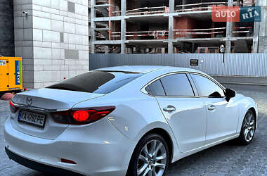 Седан Mazda 6 2014 в 
