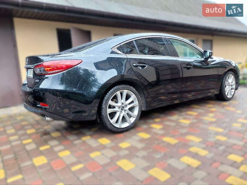 Седан Mazda 6 2013 в Белогородке