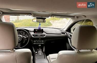 Седан Mazda 6 2017 в Днепре