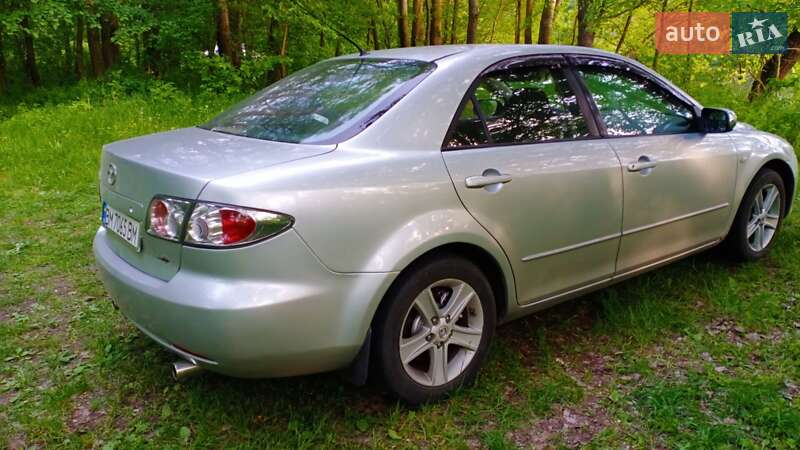 Седан Mazda 6 2005 в Лебедине