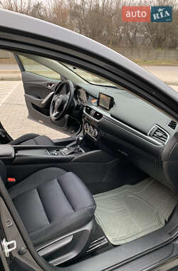 Седан Mazda 6 2015 в 