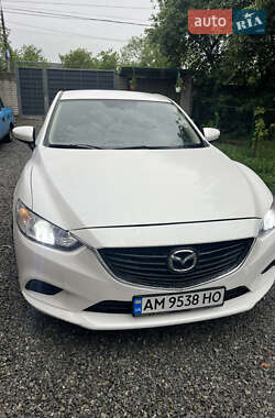 Седан Mazda 6 2014 в 