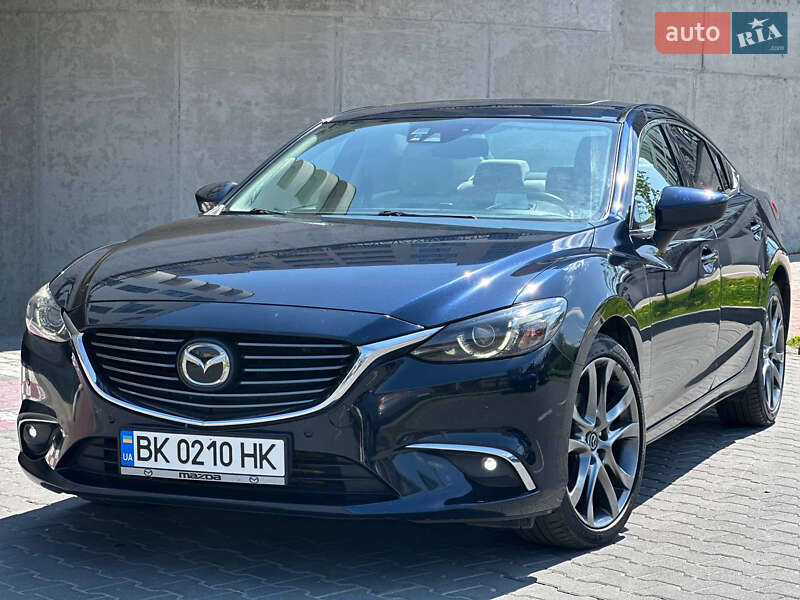 Седан Mazda 6 2016 в 