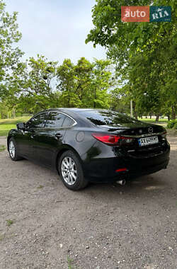 Седан Mazda 6 2014 в 