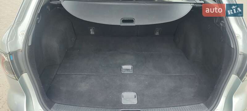 Универсал Mazda 6 2006 в Нововолынске