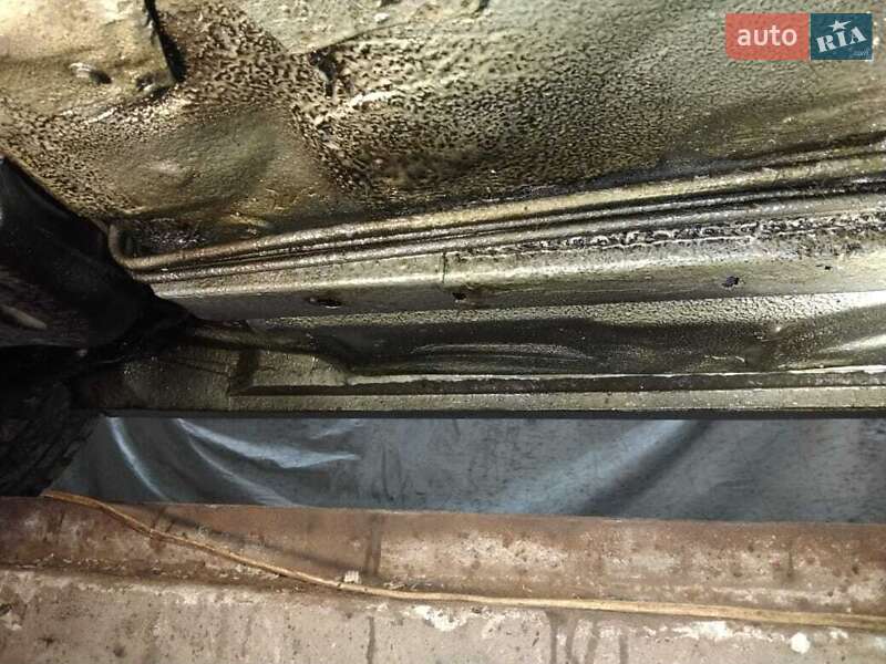 Седан Mazda 6 2003 в Чернігові