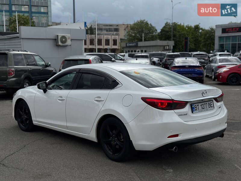 Седан Mazda 6 2016 в Киеве