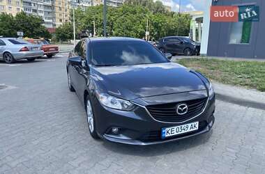 Седан Mazda 6 2015 в Днепре