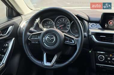 Седан Mazda 6 2017 в 
