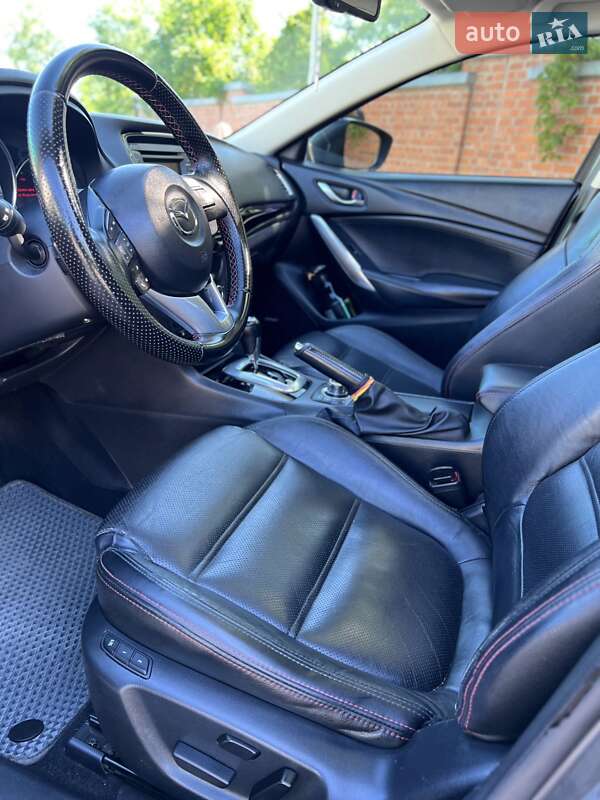 Седан Mazda 6 2014 в Дрогобичі