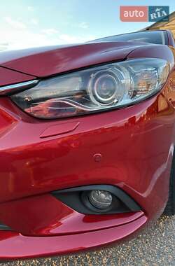 Седан Mazda 6 2013 в 