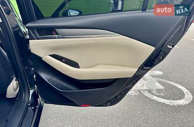 Седан Mazda 6 2018 в 