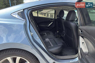 Седан Mazda 6 2015 в 