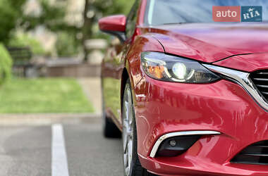 Седан Mazda 6 2016 в 