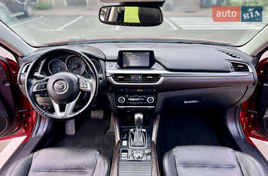 Седан Mazda 6 2016 в 