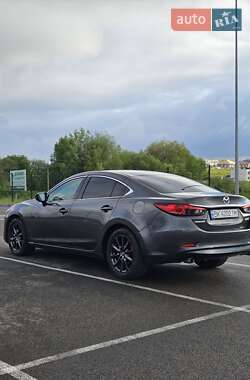 Седан Mazda 6 2014 в 