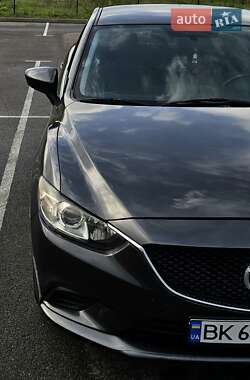 Седан Mazda 6 2014 в 