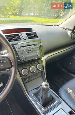 Лифтбек Mazda 6 2011 в 