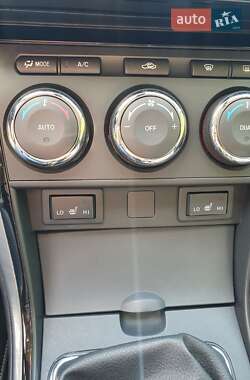 Лифтбек Mazda 6 2011 в 