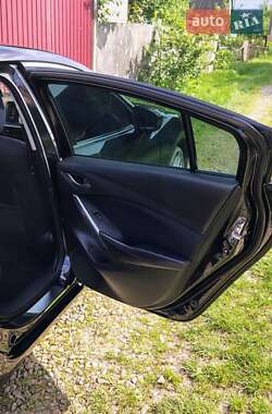 Седан Mazda 6 2014 в 