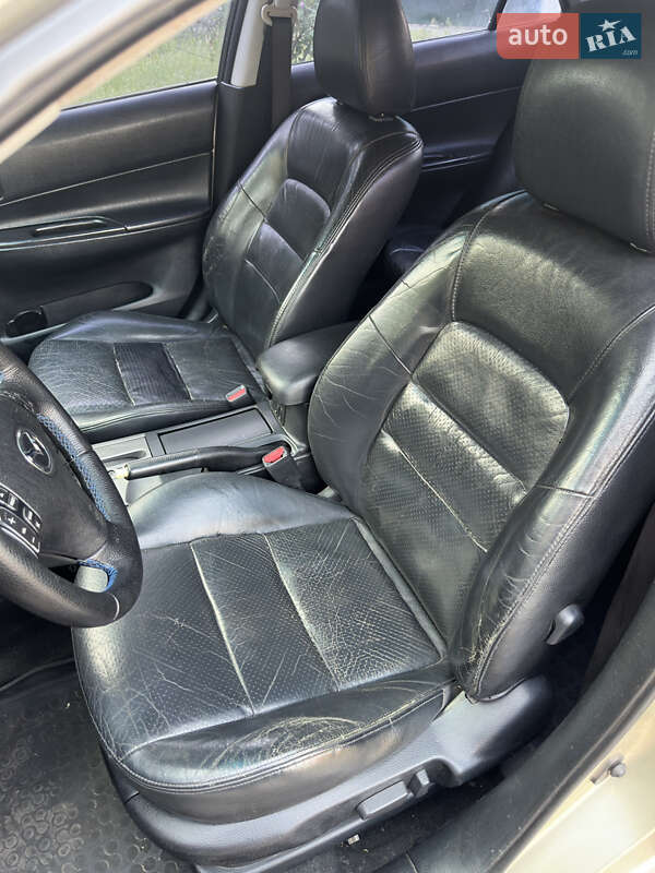 Седан Mazda 6 2002 в Киеве