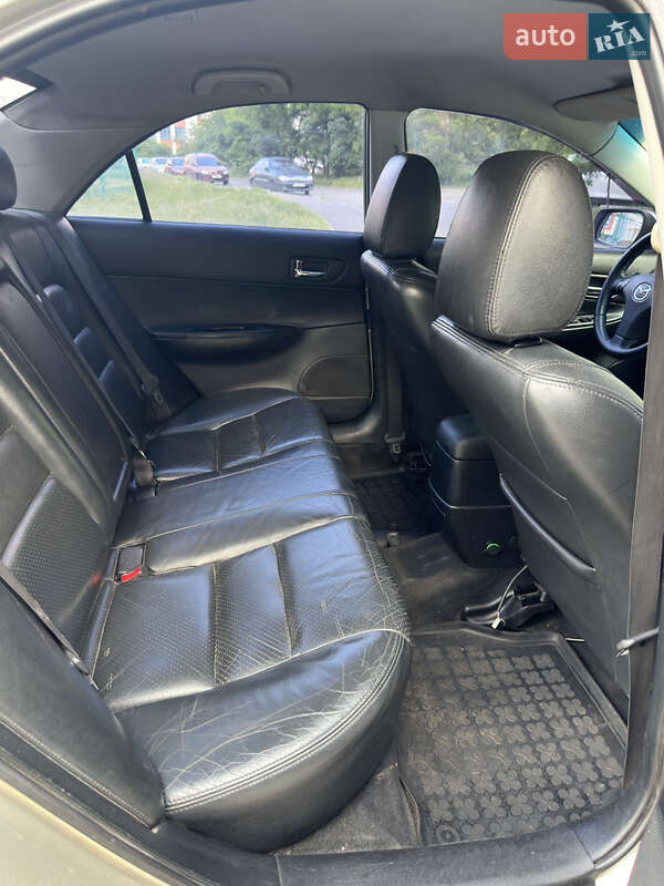 Седан Mazda 6 2002 в Киеве