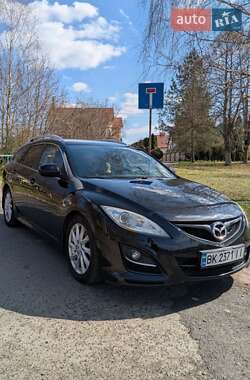 Універсал Mazda 6 2011 в Рівному