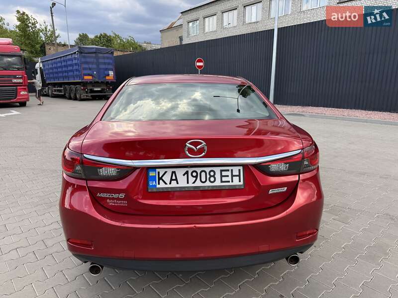 Седан Mazda 6 2014 в Киеве