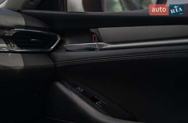 Седан Mazda 6 2019 в 