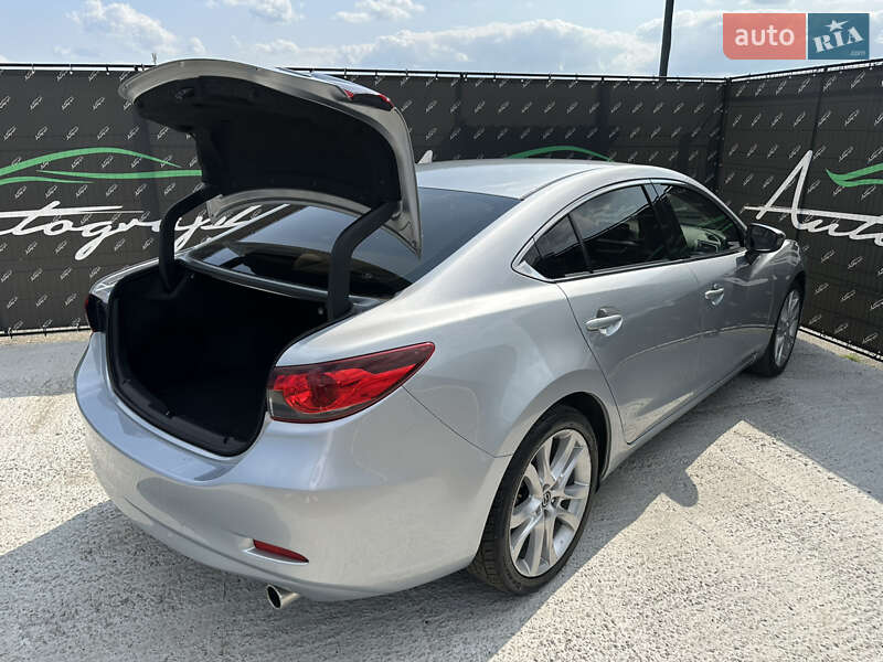 Седан Mazda 6 2016 в Киеве
