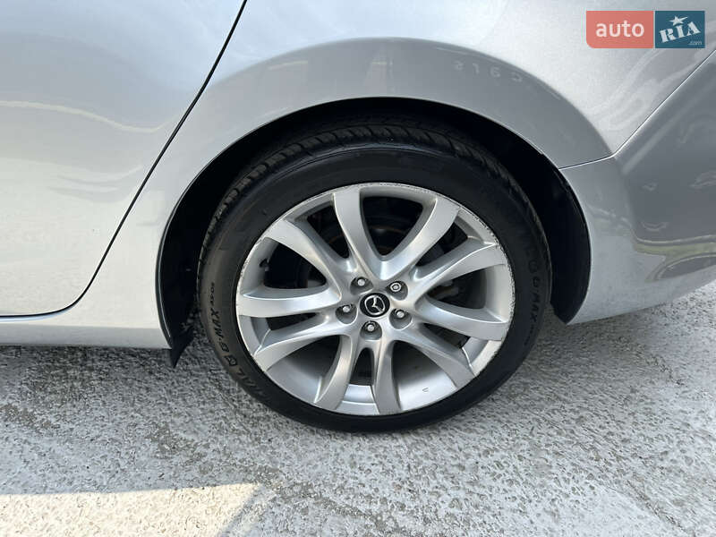 Седан Mazda 6 2016 в Киеве