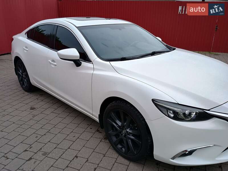 Седан Mazda 6 2014 в Бродах