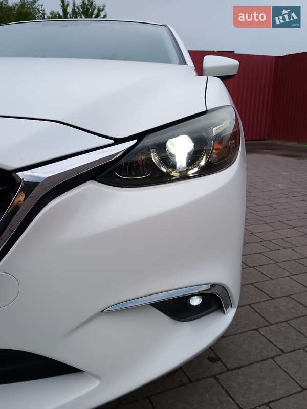 Седан Mazda 6 2014 в Бродах