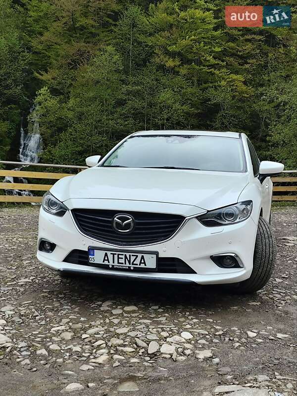 Седан Mazda 6 2014 в 