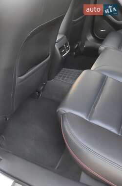 Седан Mazda 6 2014 в 