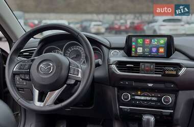 Седан Mazda 6 2015 в 