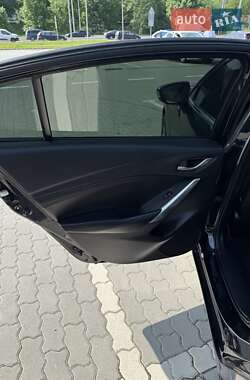 Седан Mazda 6 2014 в 