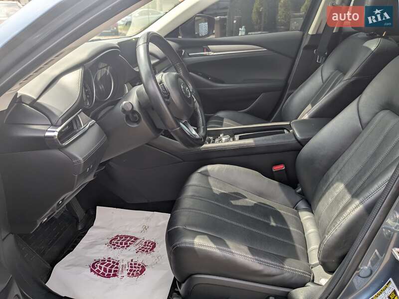 Седан Mazda 6 2018 в Киеве