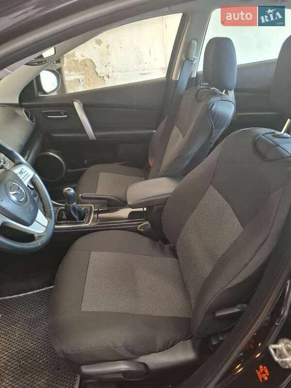 Седан Mazda 6 2009 в Кропивницком