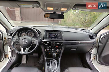 Седан Mazda 6 2014 в 