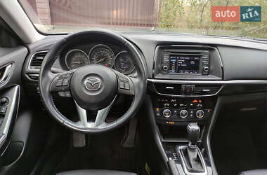 Седан Mazda 6 2014 в 