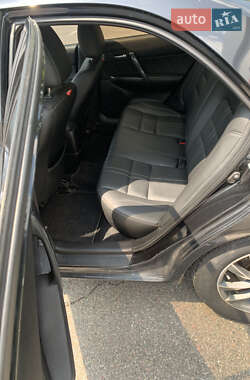 Седан Mazda 6 2006 в 